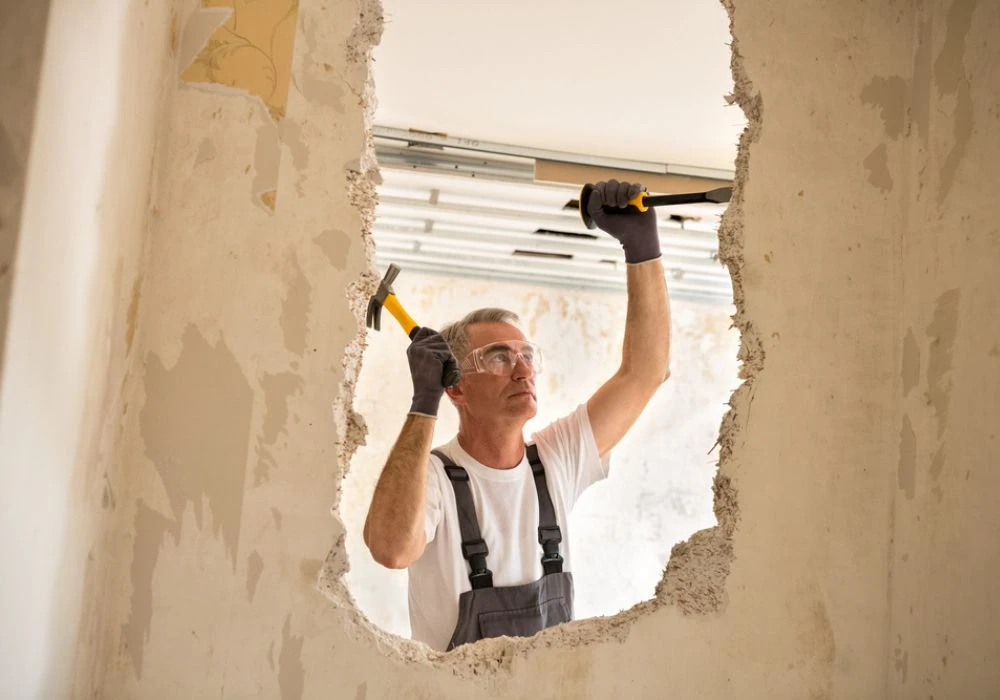 Team Removing Load bearing Wall in Joondalup